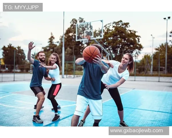 周芳独家分享篮球心得与技巧助你提升球技的秘密之道 周芳独家分享篮球心得与技巧助你提升球技的秘密之道