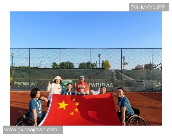 世界杯点评：上海网球队默契配合展现团队精神与竞技风采